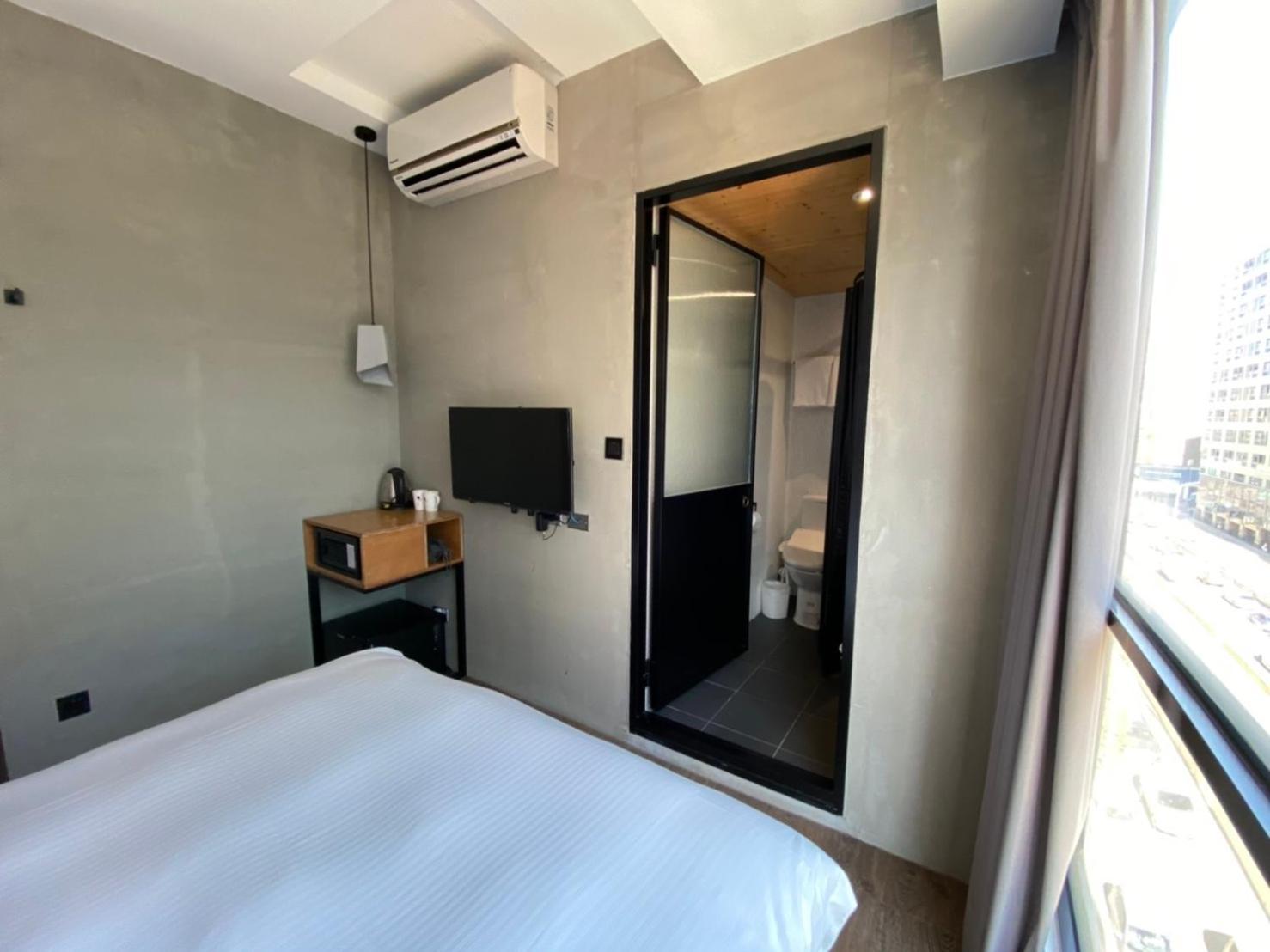 Just Inn Xin Yi 正旅館 信義 Taipei Eksteriør billede